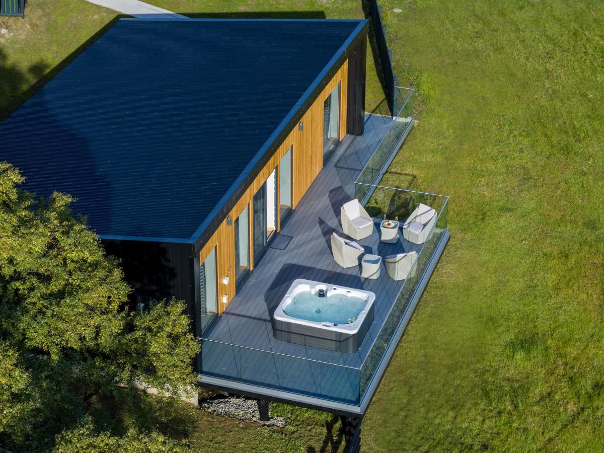 Dundonnell Birches Lodge With Hot Tub מראה חיצוני תמונה
