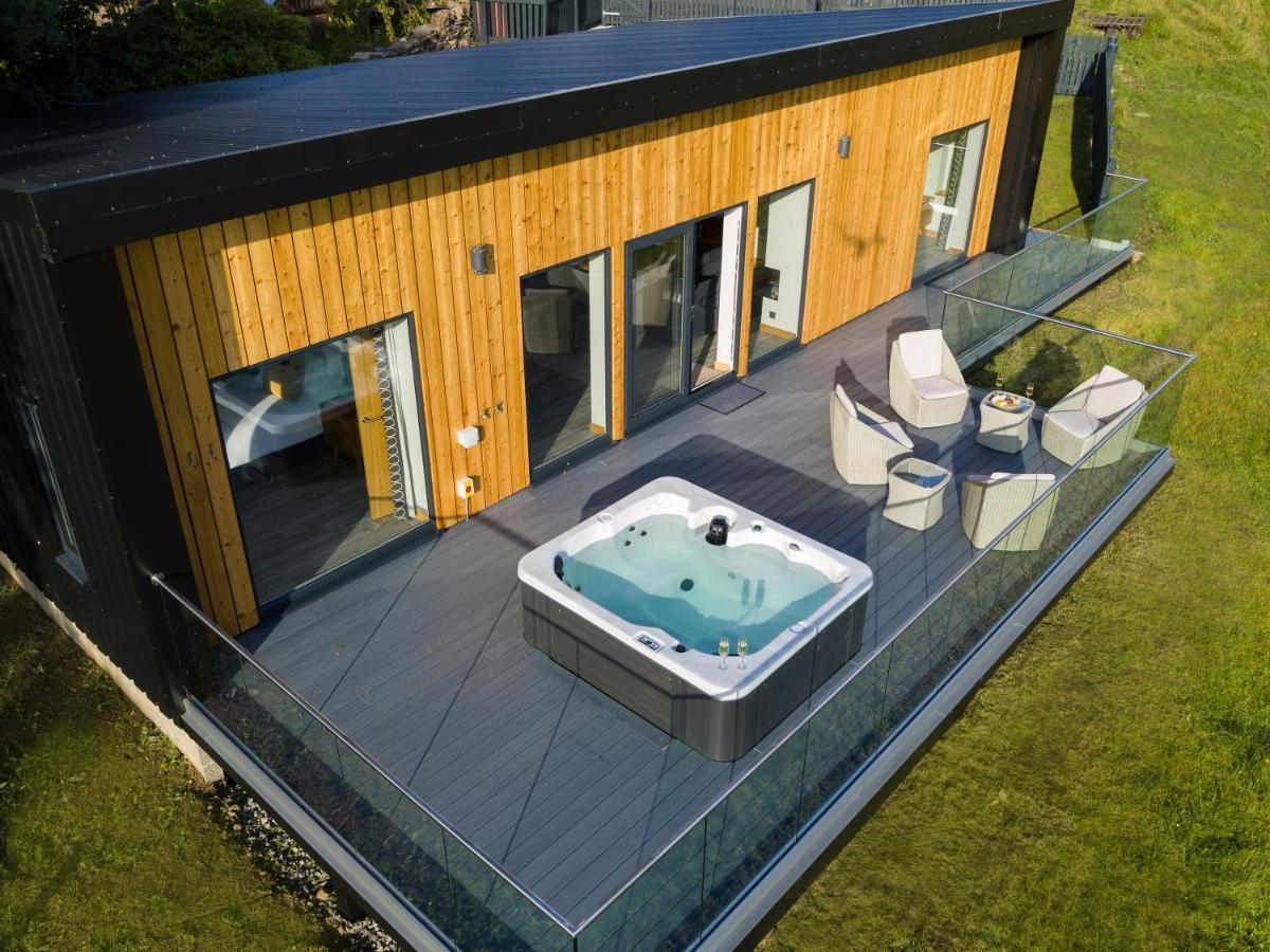 Dundonnell Birches Lodge With Hot Tub מראה חיצוני תמונה
