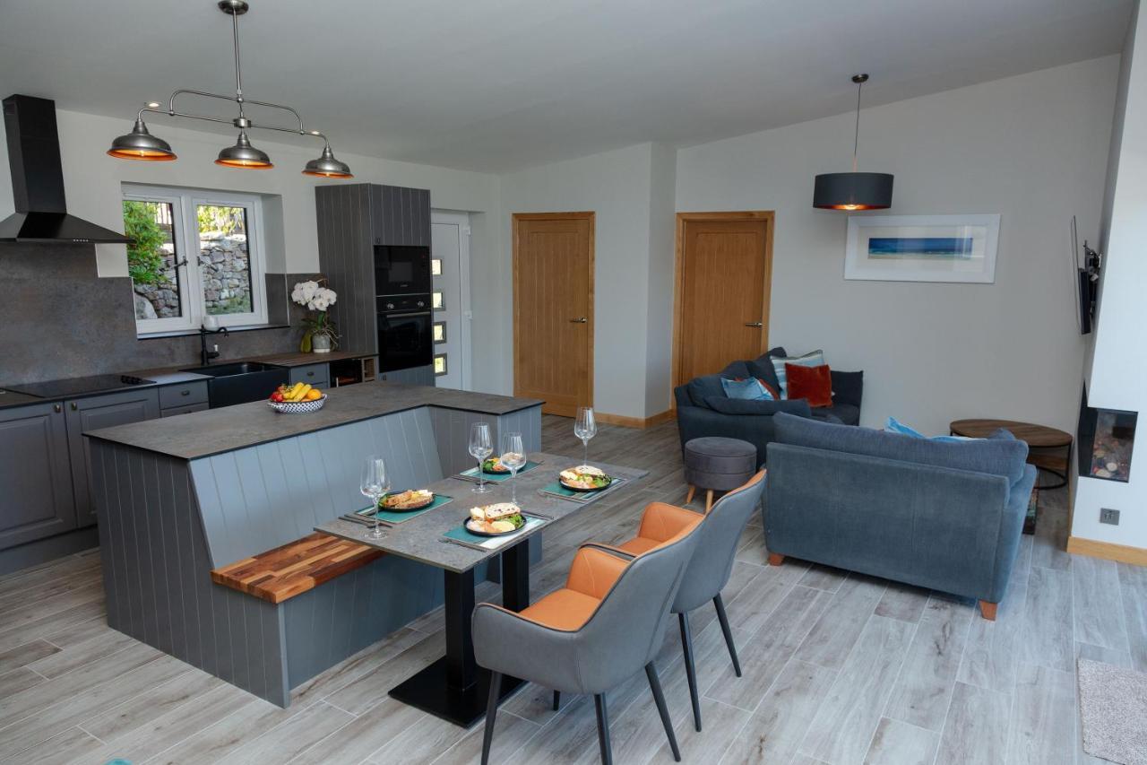 Dundonnell Birches Lodge With Hot Tub מראה חיצוני תמונה